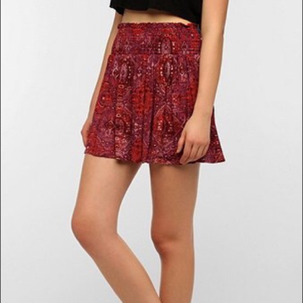 Ecote (Urban Outfitters) Red Patterned Skirt - Picture 1 of 2
